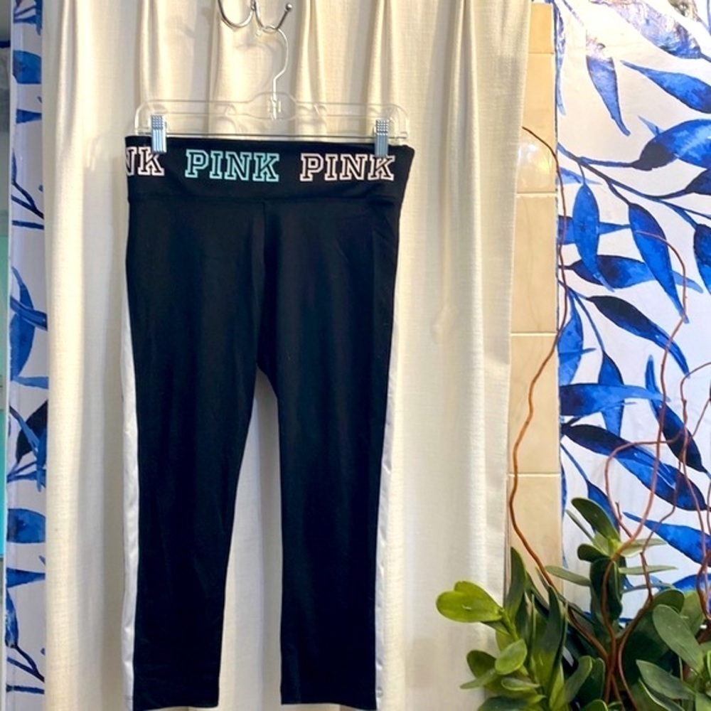 Women’s Pink Victoria’s Secret Black Ultimate Cropped Yoga Pants Leggings Size S